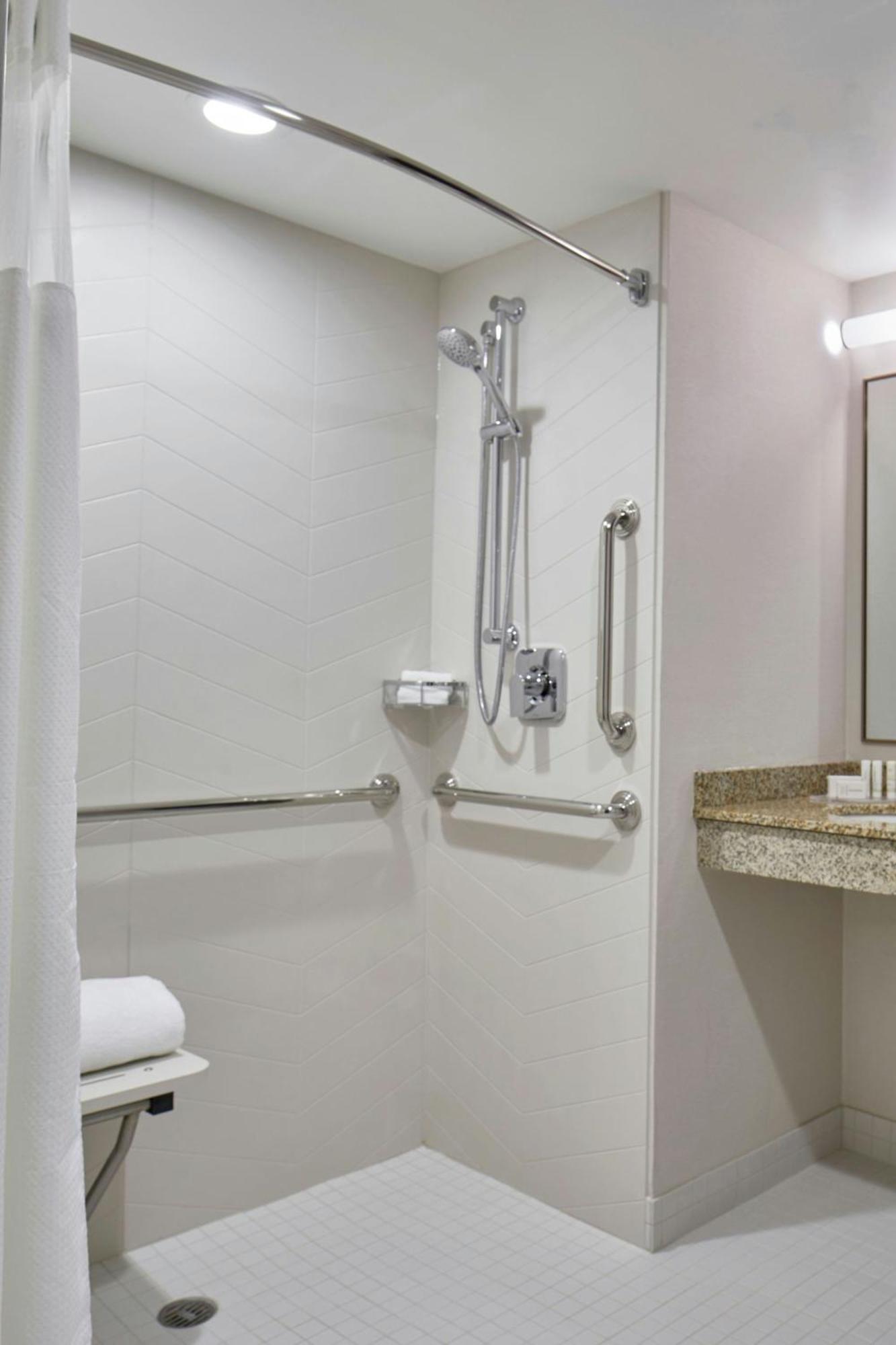 Fairfield Inn & Suites By Marriott Albany Airport Zewnętrze zdjęcie