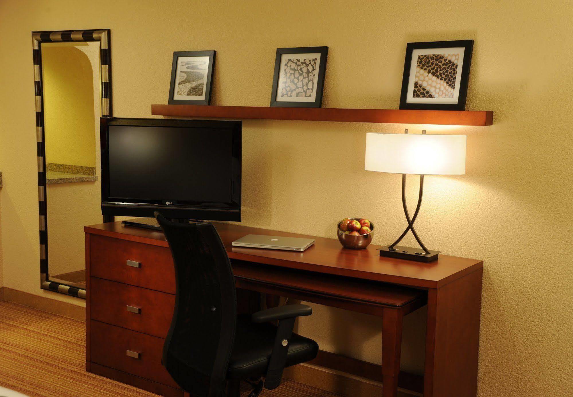 Fairfield Inn & Suites By Marriott Albany Airport Zewnętrze zdjęcie